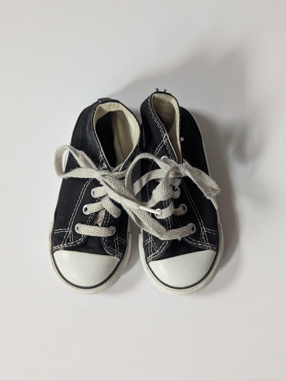 Converse Black High Tops Size 7
